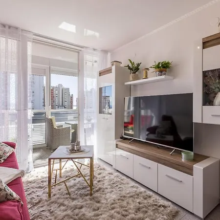 Desert Rose Сплит